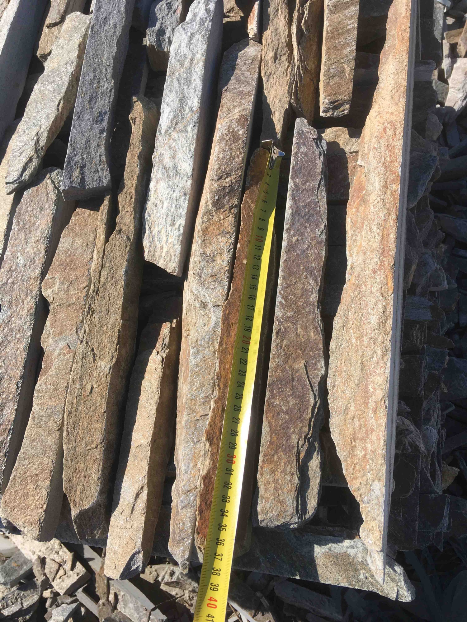 Горбушка златолит мультиколор для облицовки купить в Туринске