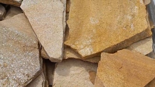 Плитняк златолит жёлтый для фасада 1,5-3 см купить в Туринске