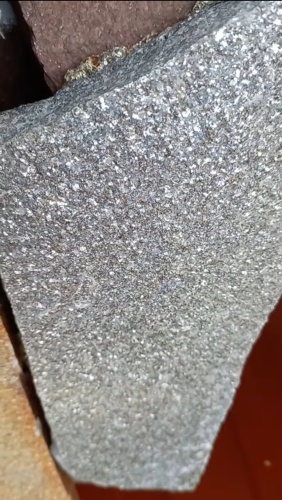 Плитняк златолит серебристый для цоколя, отмостки купить в Туринске