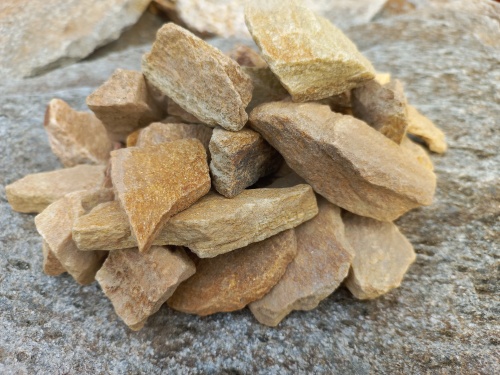 Златолит жёлтый декоративная каменная крошка купить в Туринске