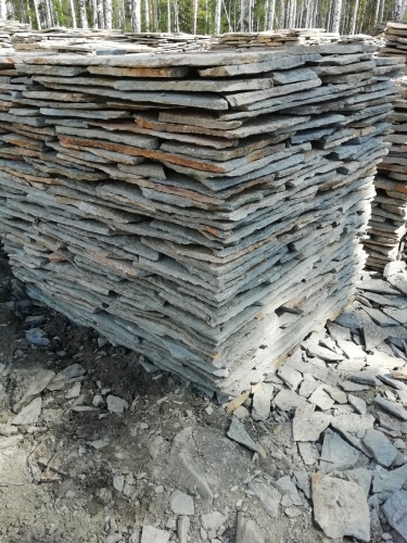 Плитняк златолит Уральский для цоколя, отмостки купить в Туринске