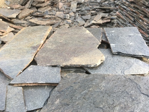 Серицит для лестницы, ступеней купить в Туринске